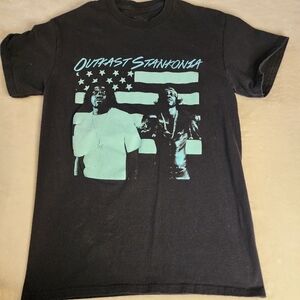Out Kast Stankonia Tshirt With Graphics Size Small